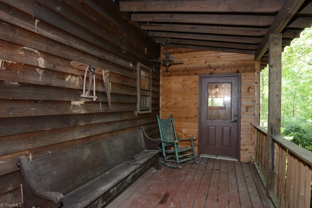 5266 River Road Jamestown, NC 27282 - Photo 5 of 30 Gallery Image 5
