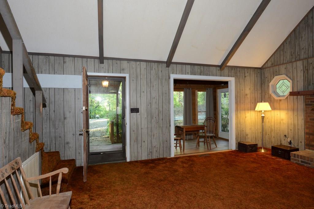 5266 River Road Jamestown, NC 27282 - Photo 8 of 30 Gallery Image 8