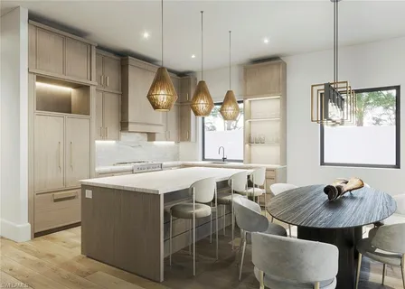 $2,200,000 | 708 100th Avenue North, Naples, FL 34108