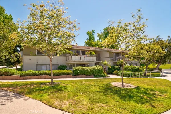 $318,000 | 161 D Avenida Majorca, Unit D, Laguna Woods, CA 92637