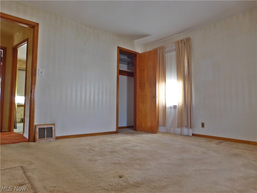 13040 Hathaway Road Cleveland, OH 44125 - Photo 7 of 23