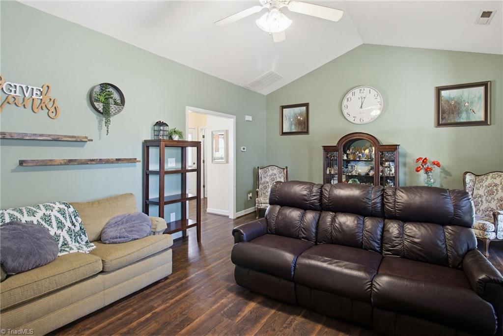 104 Water Mill Road Kernersville, NC 27284 - Photo 13 of 29