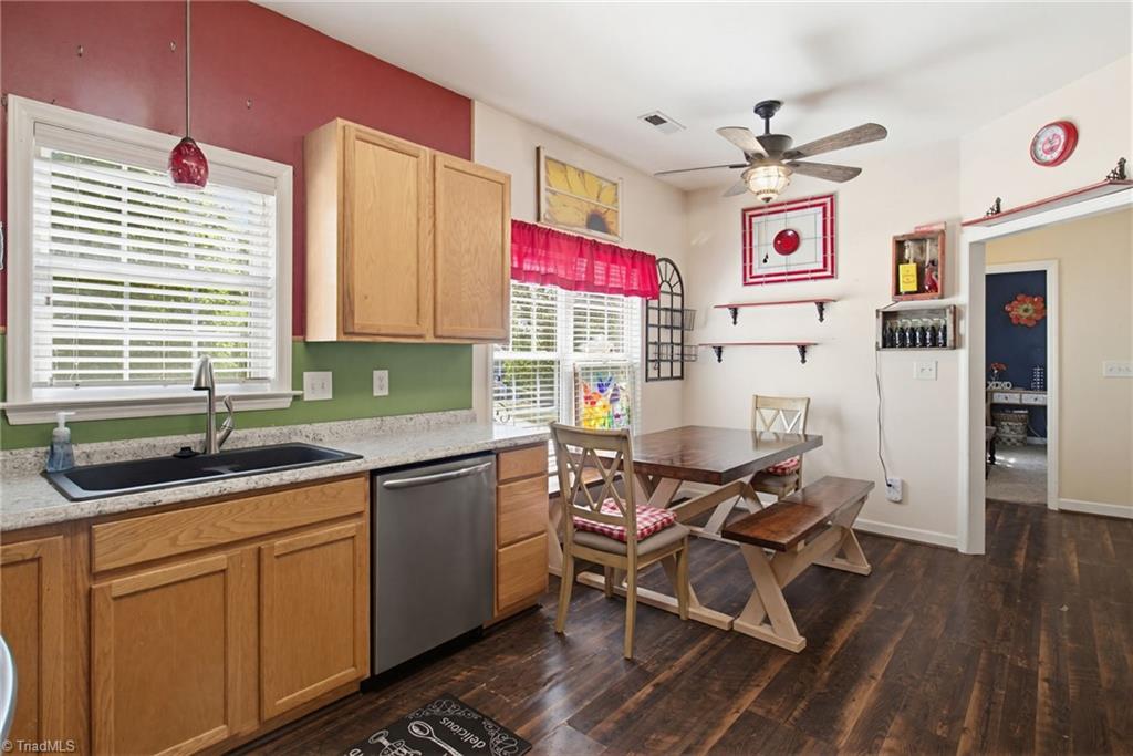 104 Water Mill Road Kernersville, NC 27284 - Photo 8 of 29