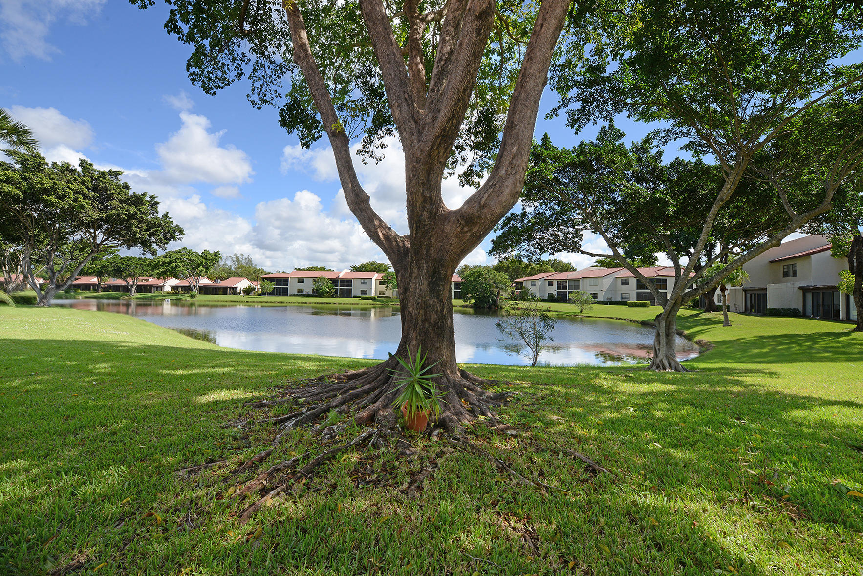 21755 Arriba Real, Unit 29E Boca Raton, FL 33433 - Photo 18 of 33 Lake View