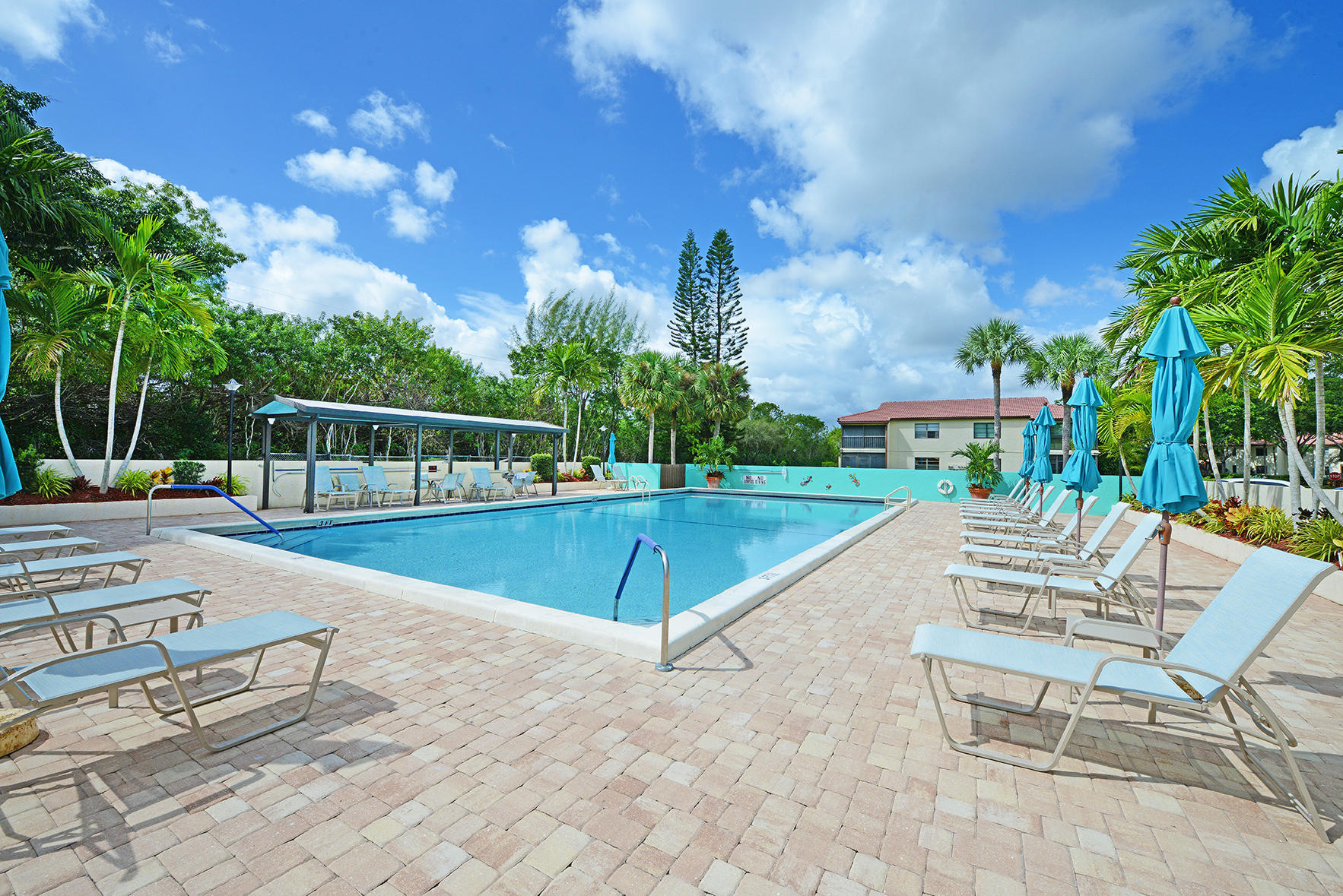 21755 Arriba Real, Unit 29E Boca Raton, FL 33433 - Photo 23 of 33 Community Pool