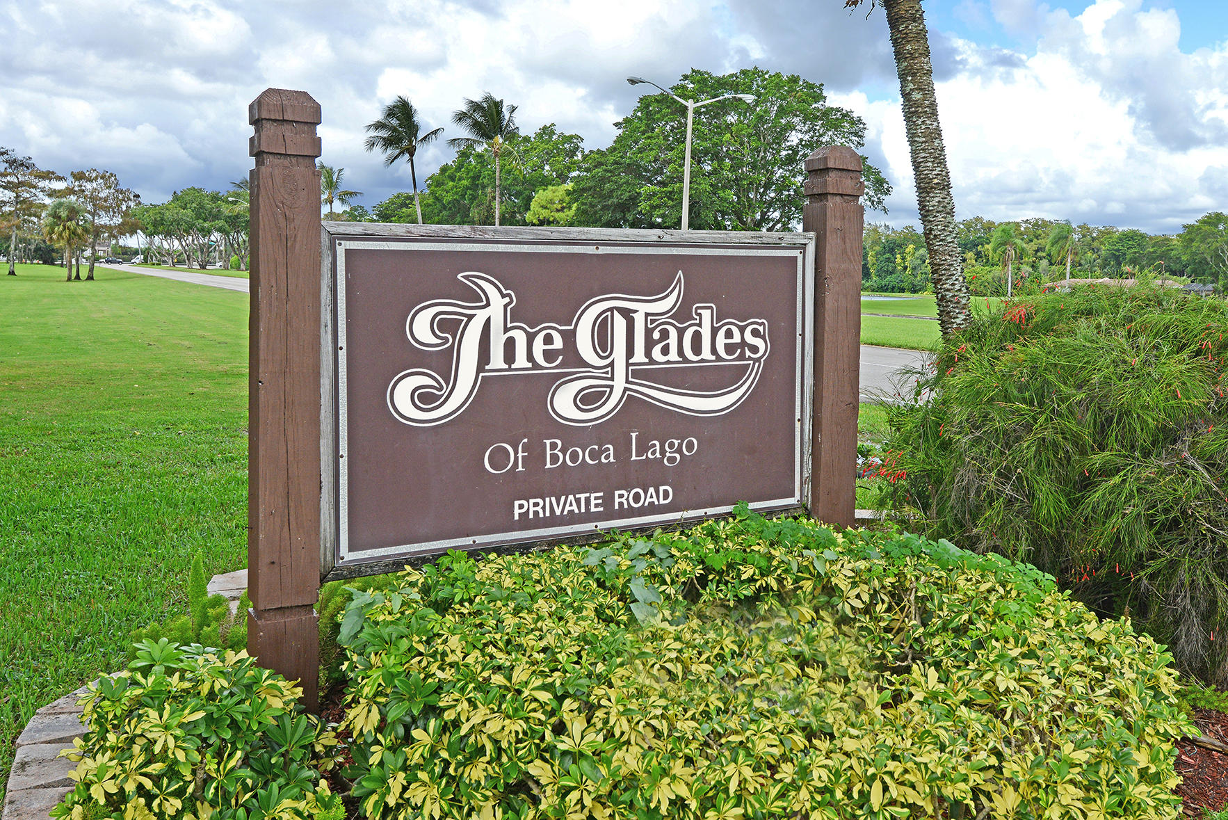 21755 Arriba Real, Unit 29E Boca Raton, FL 33433 - Photo 33 of 33 Community Entrance