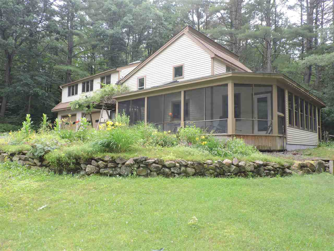 101 Old Tilton Road Canterbury, NH 03224 - Photo 1 of 23 Gallery Image 1