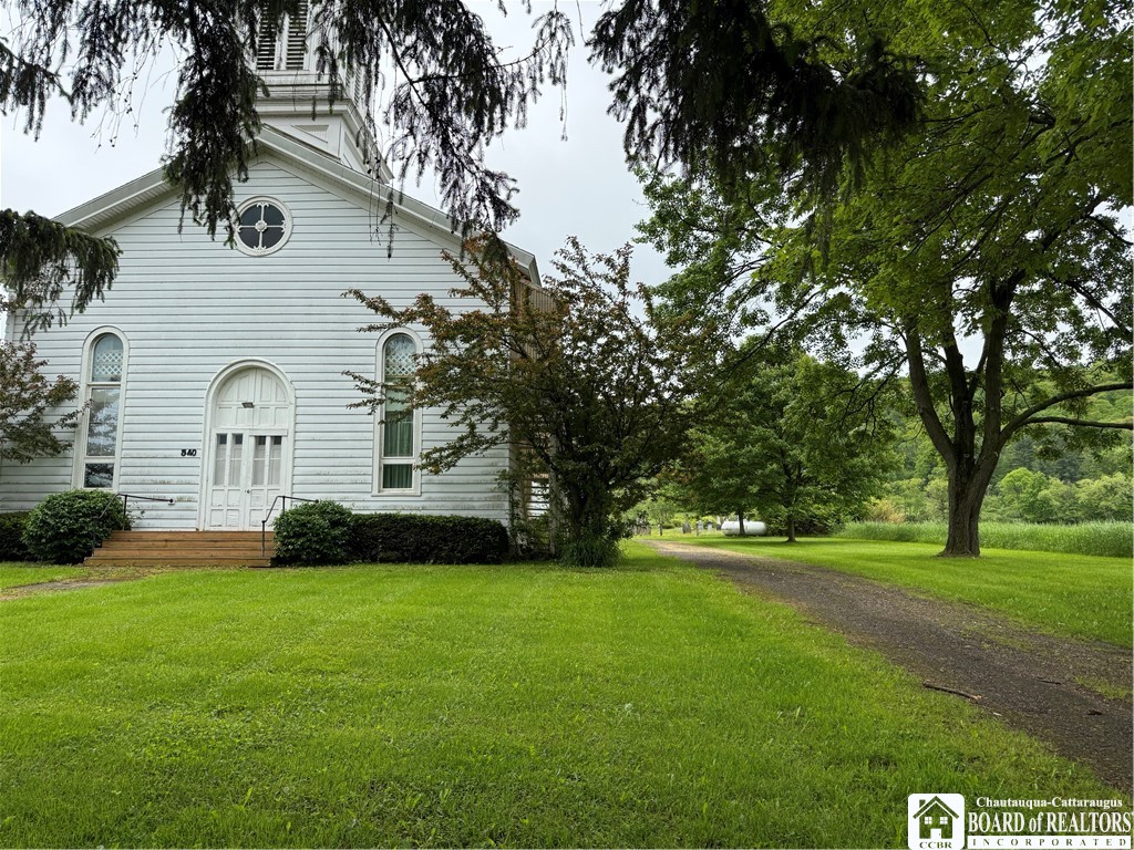 540 West Creek Road Owego, NY 13827 - Photo 2 of 20