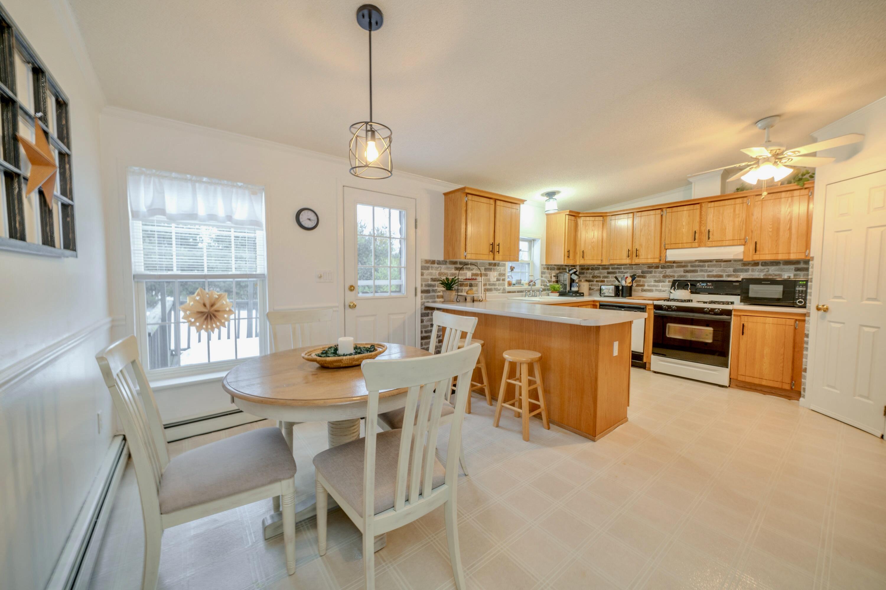 36 Old Rte 1 Searsport, ME 04974 - Photo 1 of 46 3615