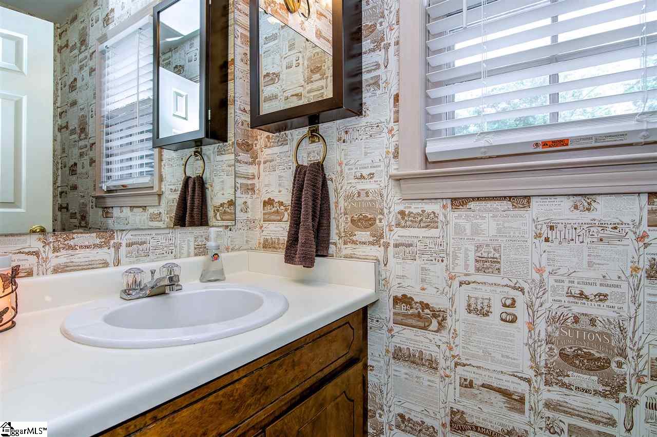 417 Quail Run Circle Fountain Inn, SC 29644 - Photo 17 of 36 Gallery Image 17