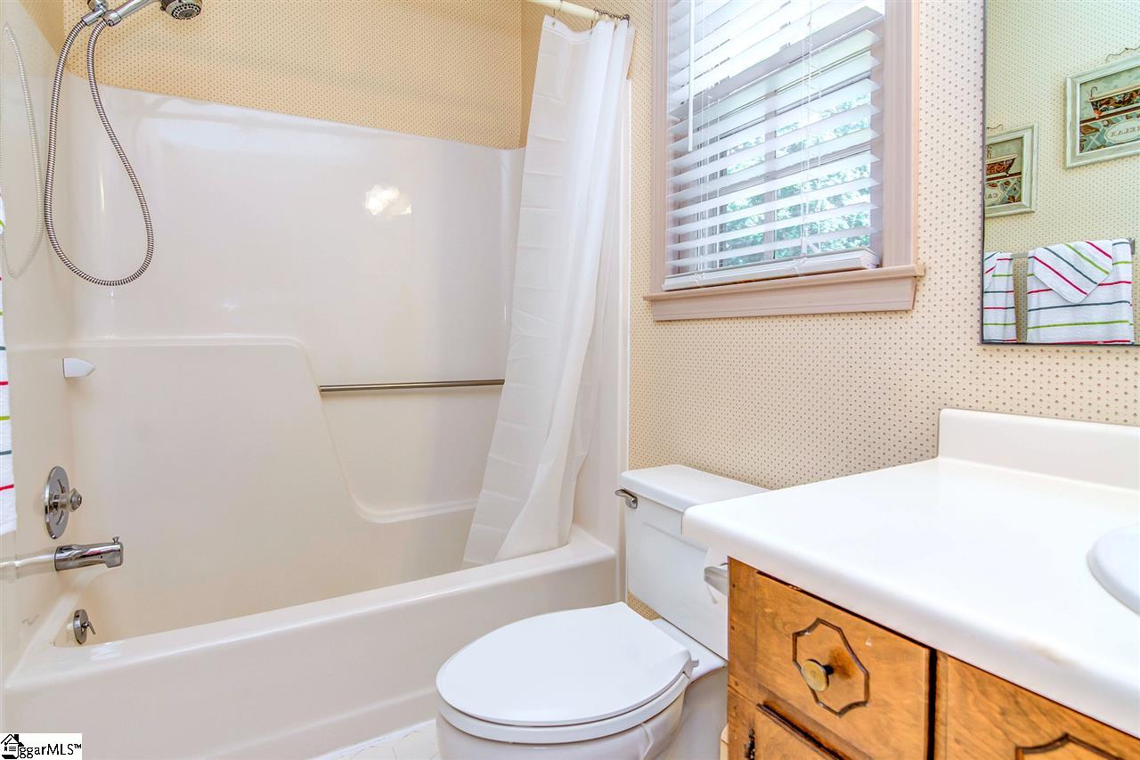 417 Quail Run Circle Fountain Inn, SC 29644 - Photo 28 of 36 Gallery Image 28