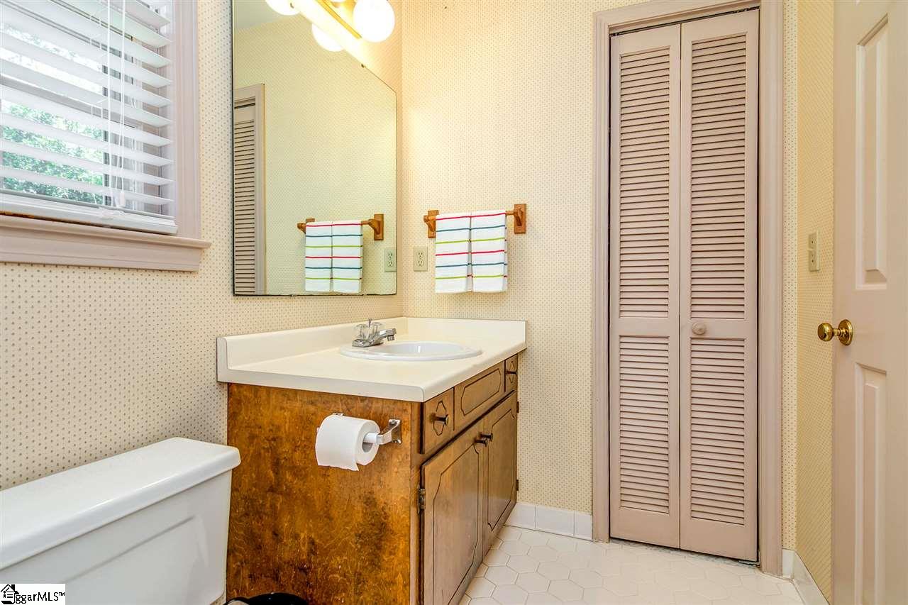 417 Quail Run Circle Fountain Inn, SC 29644 - Photo 29 of 36 Gallery Image 29