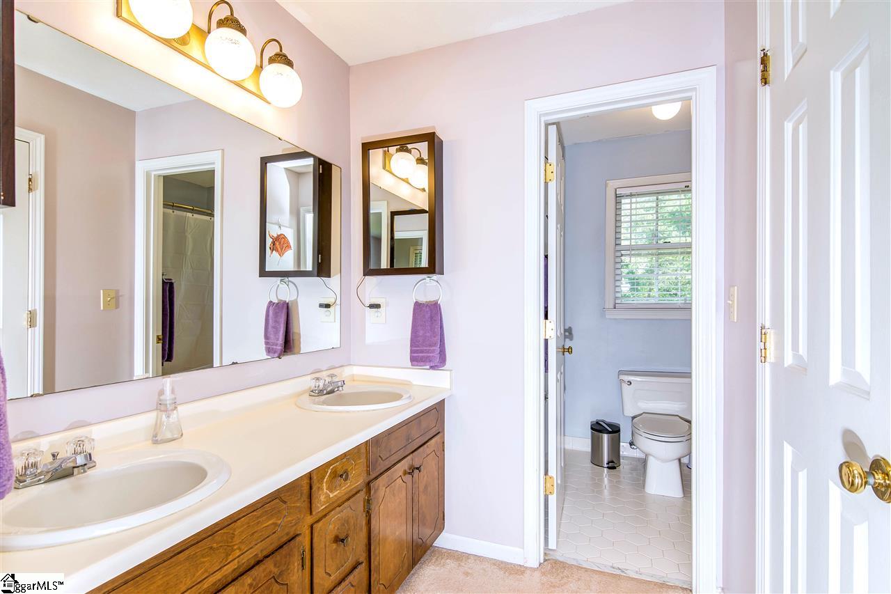 417 Quail Run Circle Fountain Inn, SC 29644 - Photo 34 of 36 Gallery Image 34