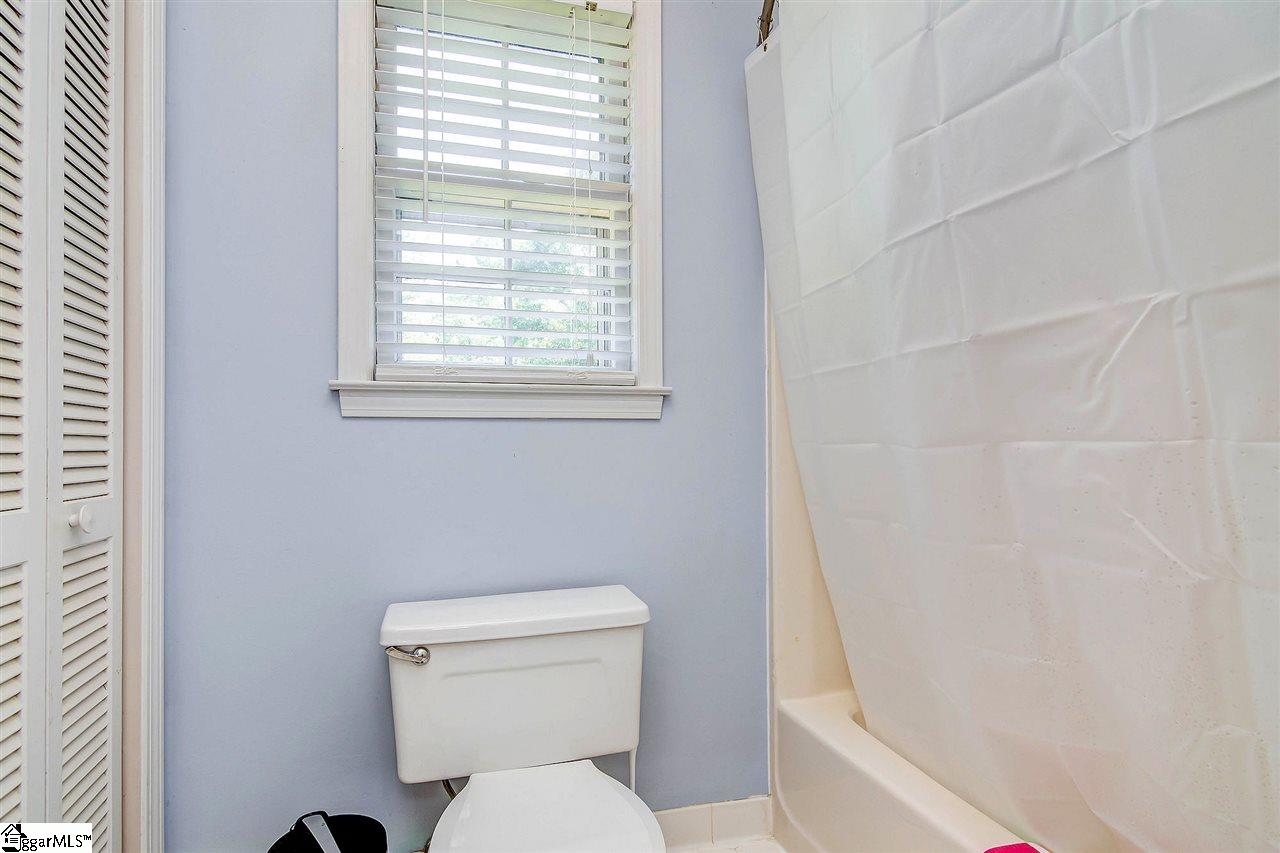 417 Quail Run Circle Fountain Inn, SC 29644 - Photo 35 of 36 Gallery Image 35