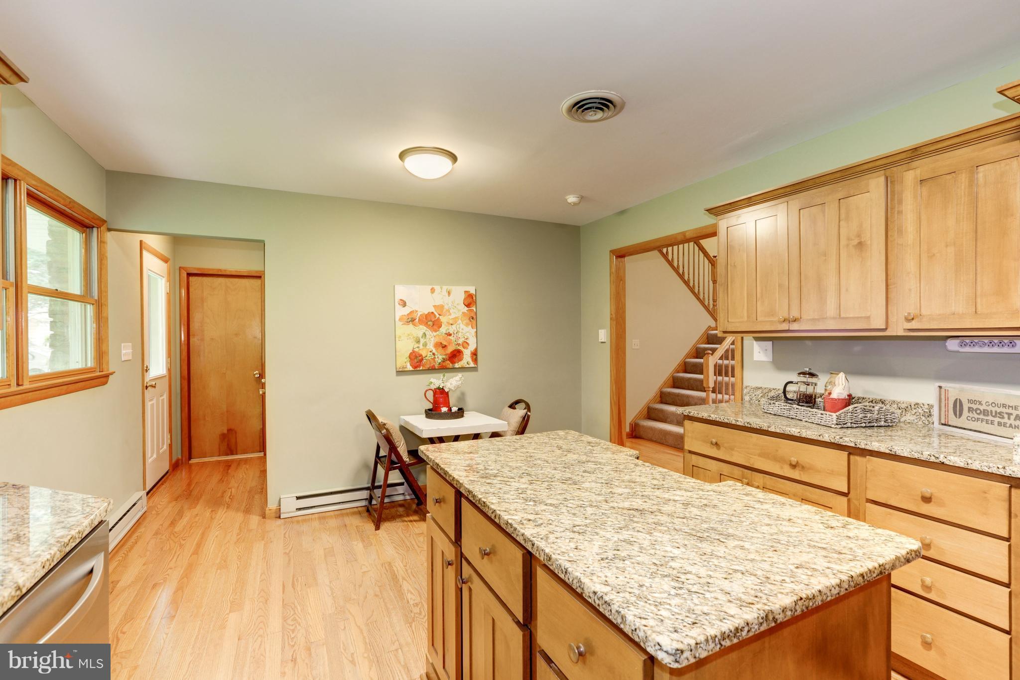 691 Long Corner Road Mount Airy, MD 21771 - Photo 13 of 30 Kitchen