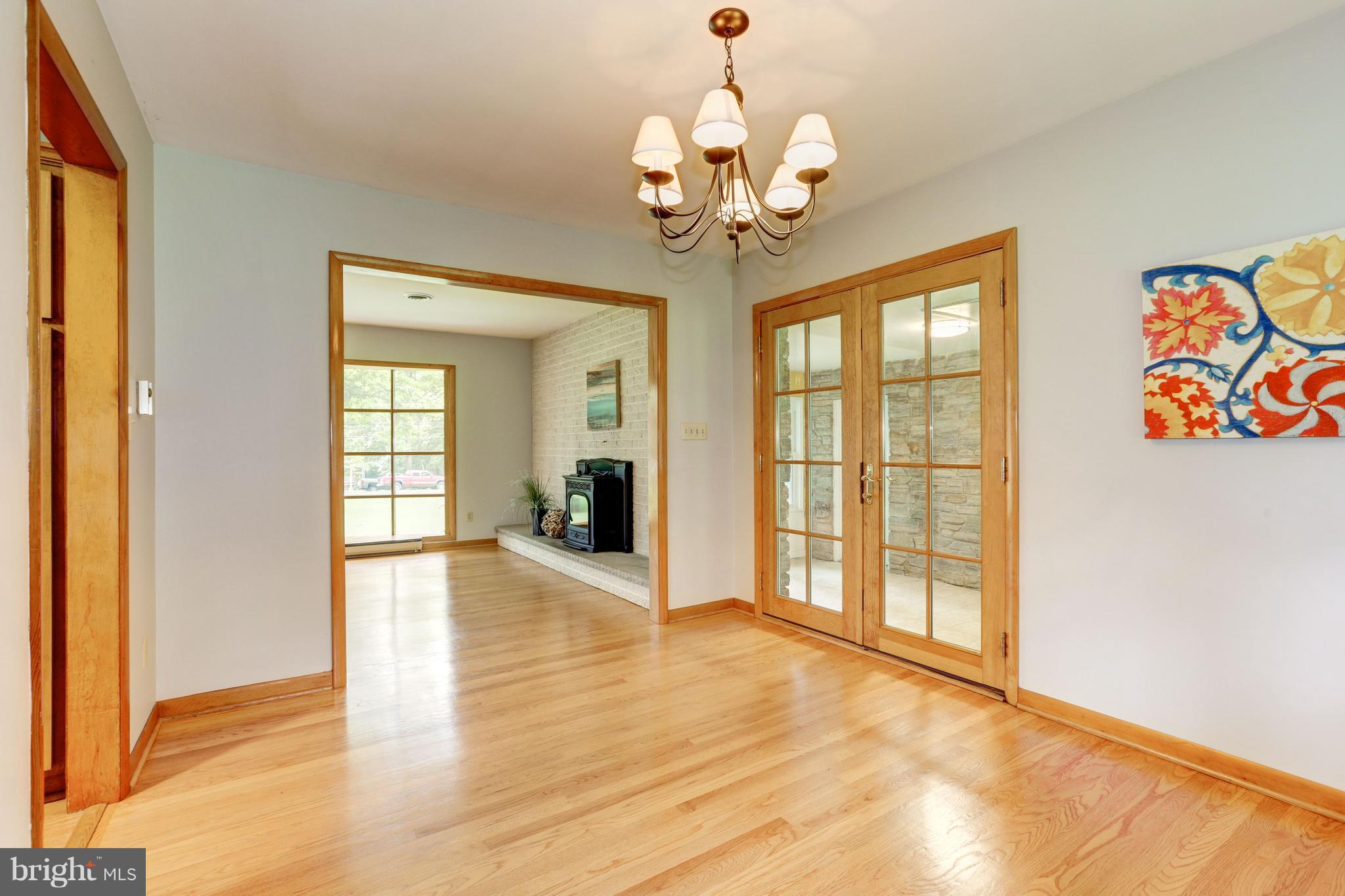 691 Long Corner Road Mount Airy, MD 21771 - Photo 9 of 30 Dining Room