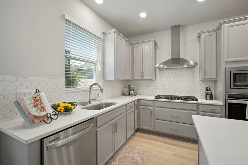 5636 Silver Sun Drive Apollo Beach, FL 33572 - Photo 23 of 61