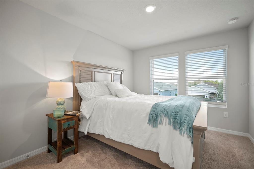 5636 Silver Sun Drive Apollo Beach, FL 33572 - Photo 43 of 61 a bedroom with a bed and a window