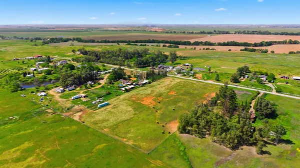 $199,000 | 6924 Eric Lane, Wheatland, CA 95692