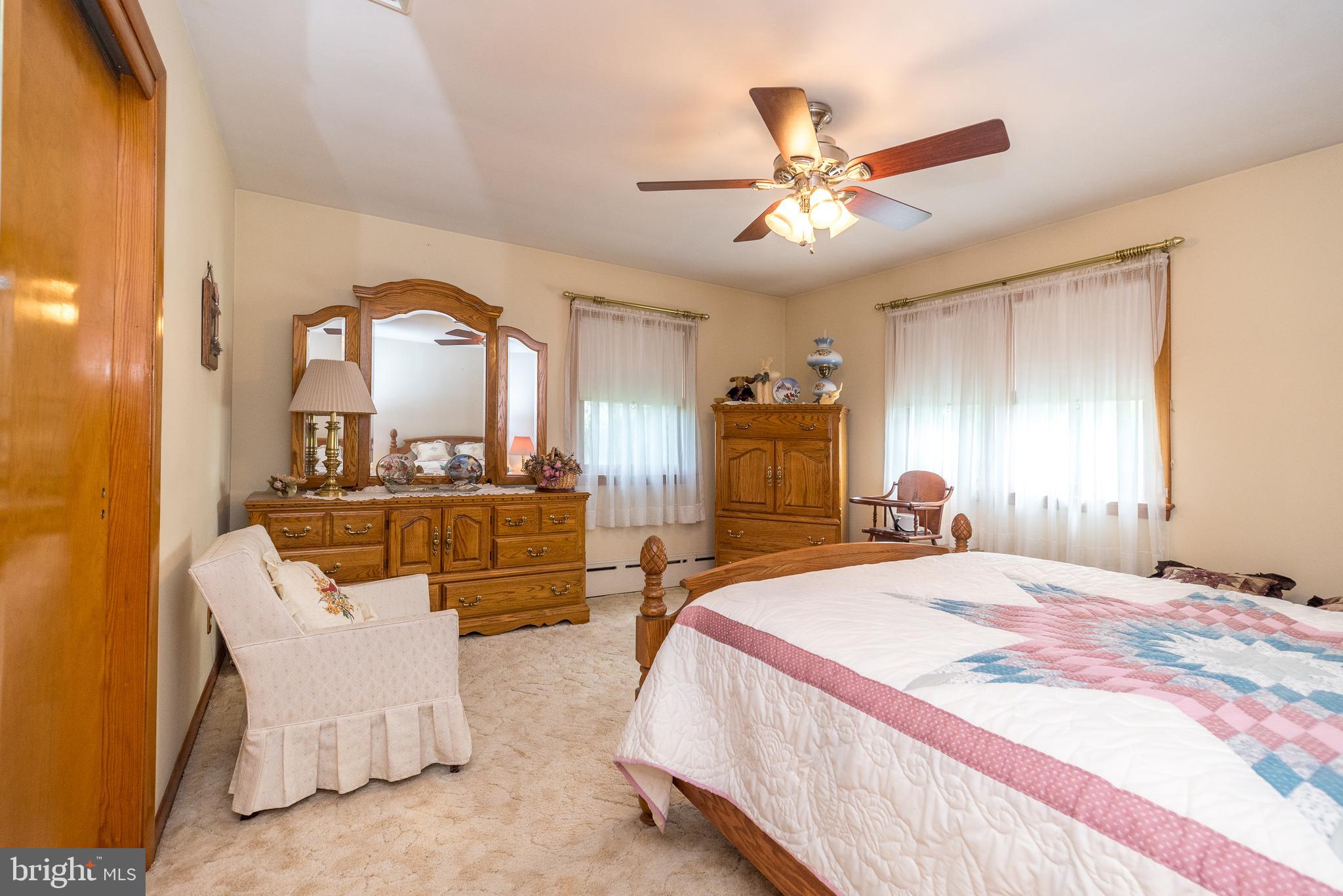 29 West Creamery Road Quakertown, PA 18951 - Photo 20 of 56 Large Main Bedroom