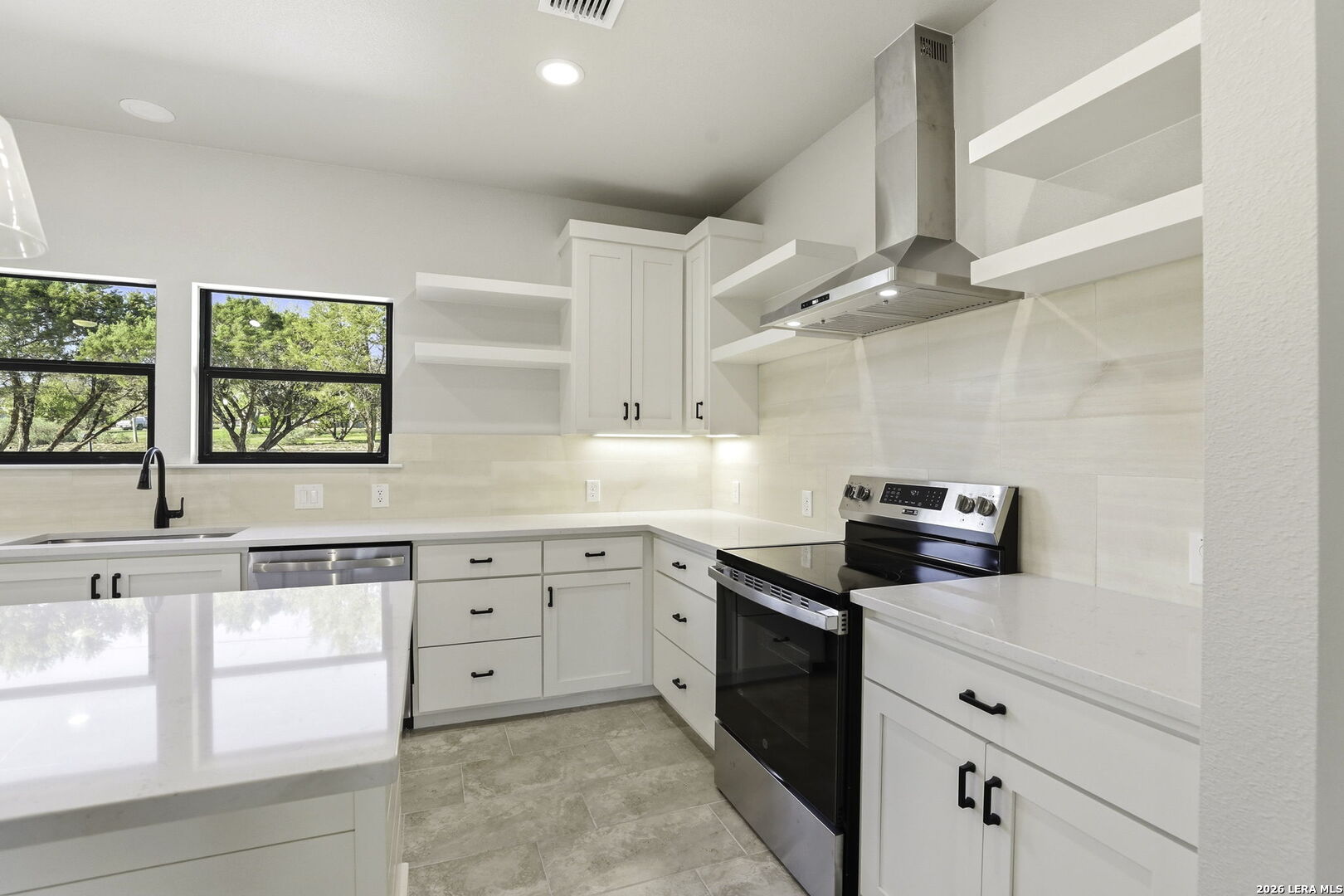 1615 Rocky Ridge Loop Canyon Lake, TX 78133 - Photo 11 of 28