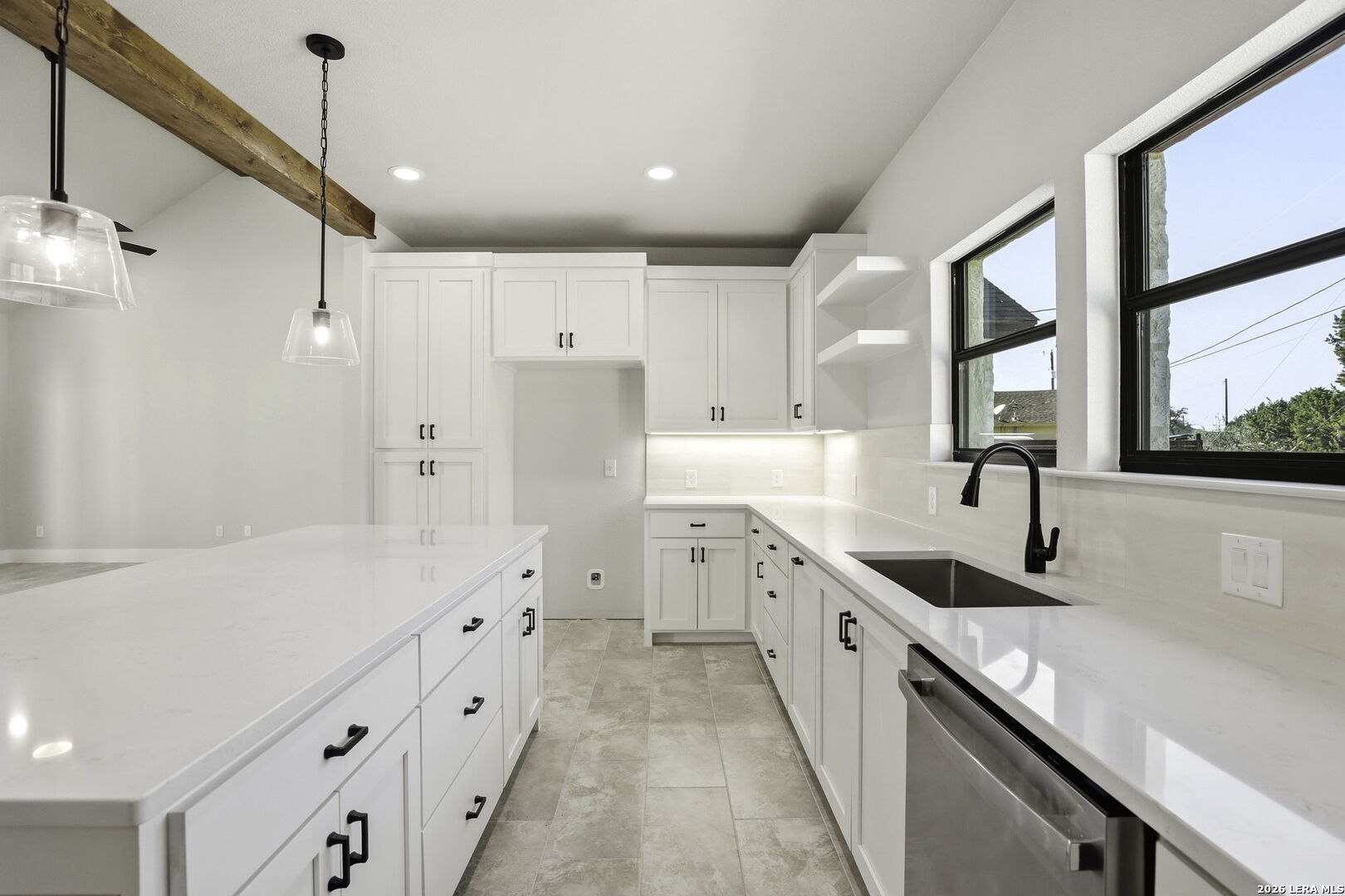 1615 Rocky Ridge Loop Canyon Lake, TX 78133 - Photo 15 of 28