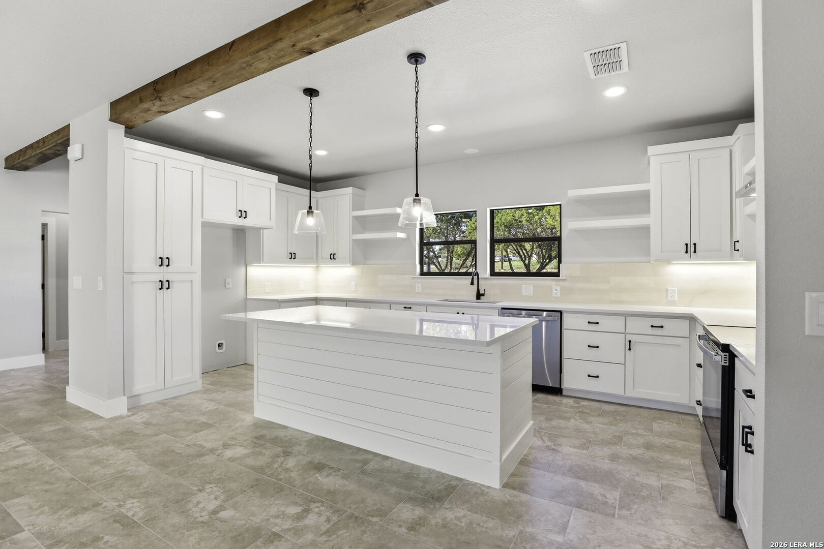 1615 Rocky Ridge Loop Canyon Lake, TX 78133 - Photo 10 of 28