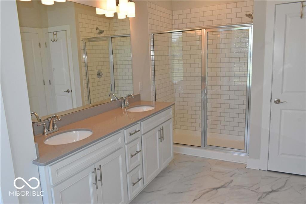 874 Kinzer Avenue Carmel, IN 46032 - Photo 19 of 25