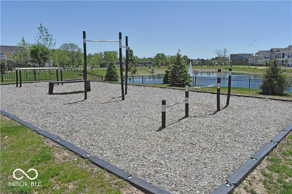 874 Kinzer Avenue Carmel, IN 46032 - Photo 22 of 25