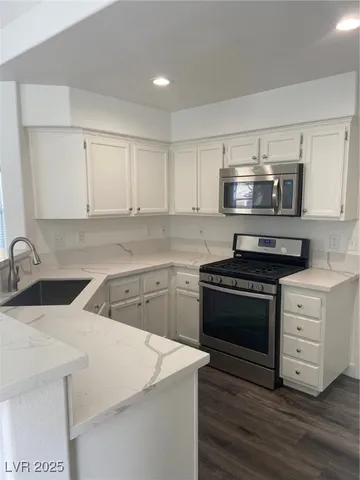 $1,725 | 2184 Norwegian Wood Lane, Henderson, NV 89074