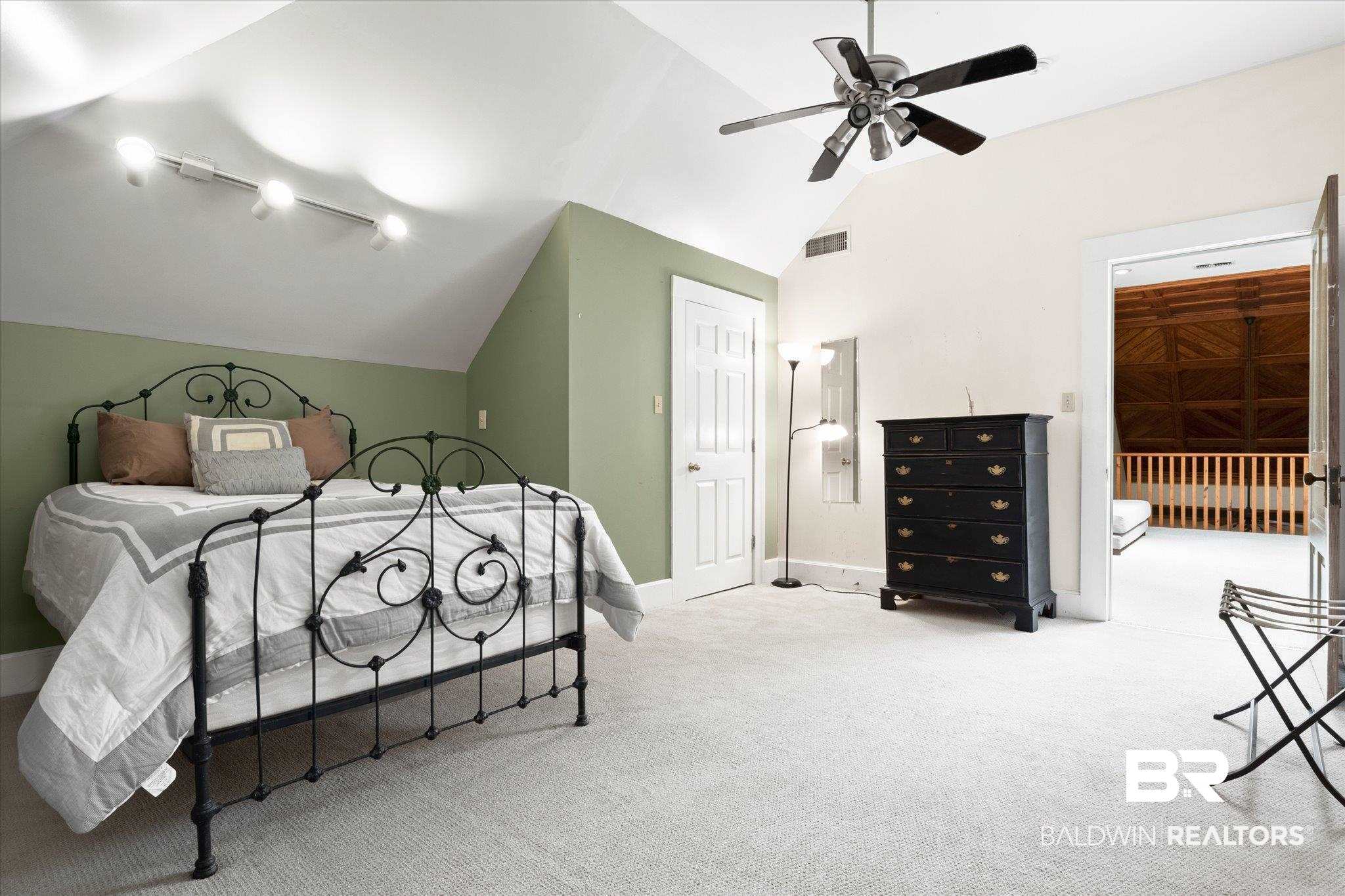 1760 Dauphin Street Mobile, AL 36604 - Photo 14 of 20