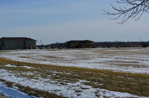 $85,900 | 46 Sommerset Spring Green, Spring Green, WI 53588