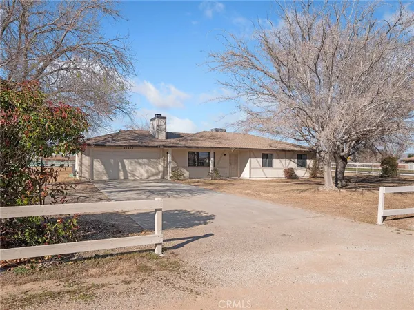 $395,000 | 21940 Biloxi Avenue, Apple Valley, CA 92307
