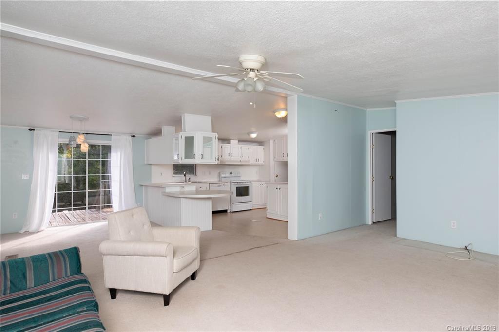 1328 Broken Circle Chester, SC 29706 - Photo 5 of 24 Gallery Image 5