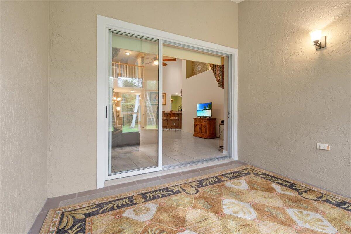 1634 Southwest Harbour Isles Circle, Unit 89 Port St. Lucie, FL 34986 - Photo 39 of 71 30-GG3A3515