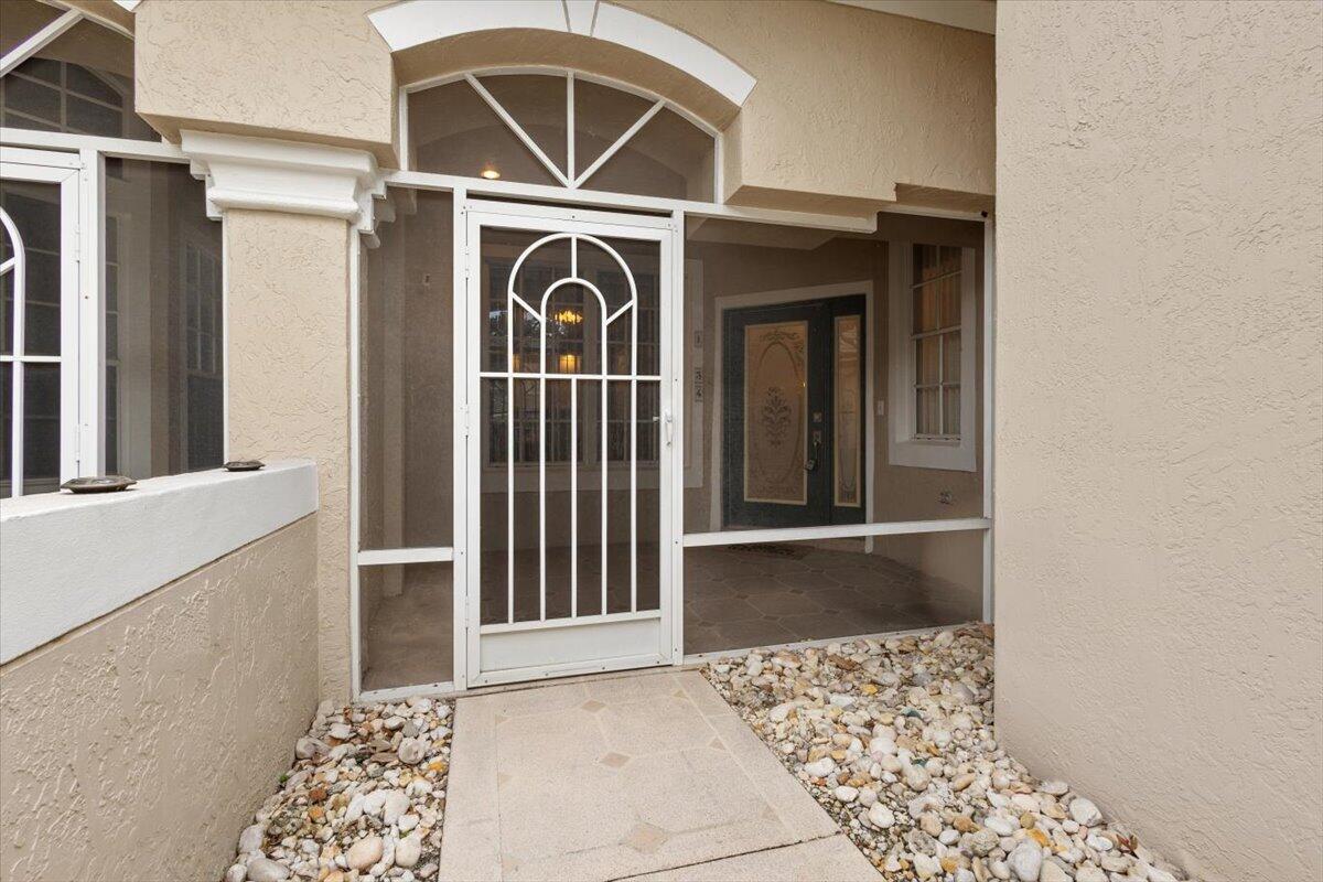 1634 Southwest Harbour Isles Circle, Unit 89 Port St. Lucie, FL 34986 - Photo 5 of 71 05-GG3A3432