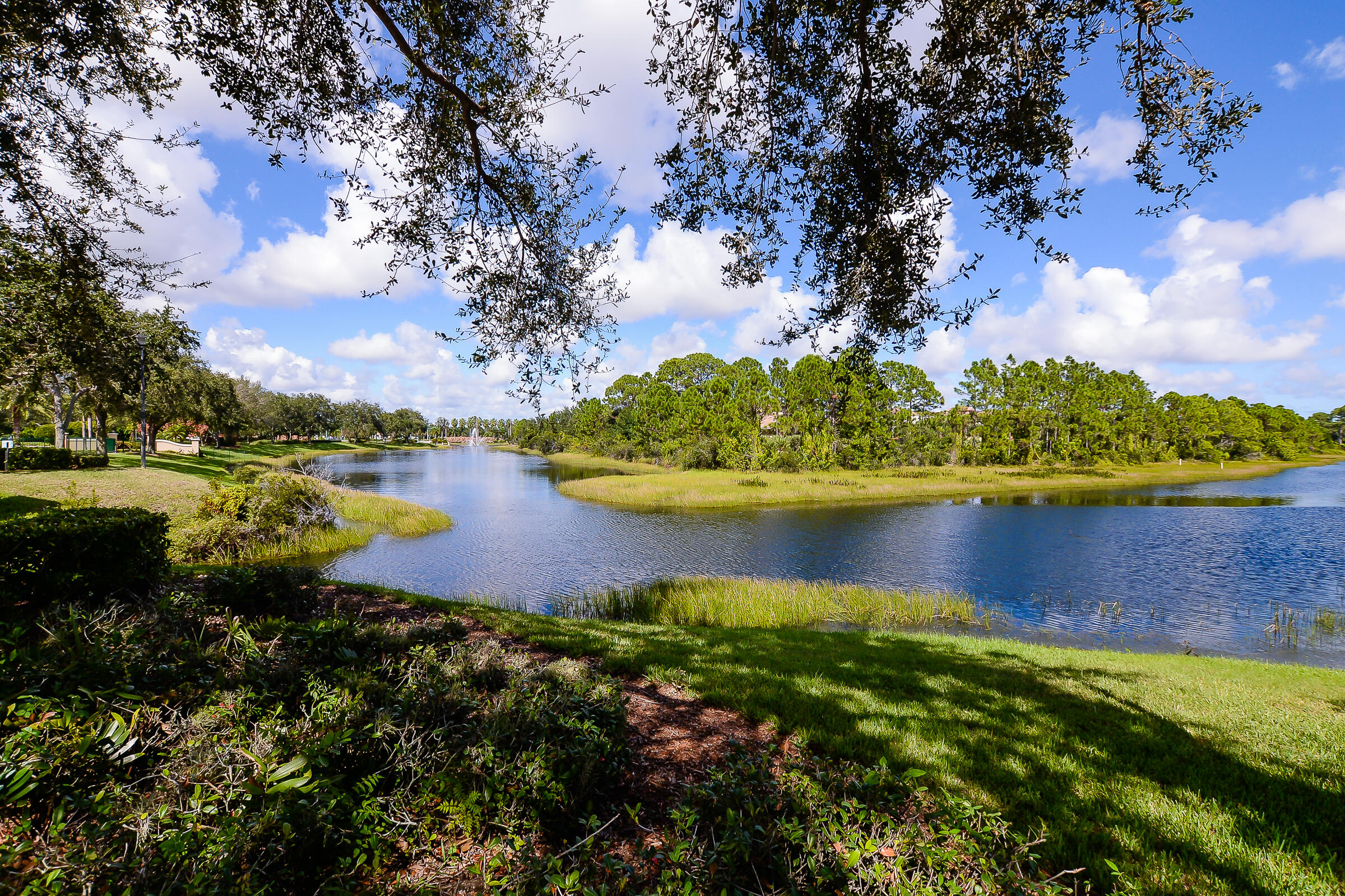 1634 Southwest Harbour Isles Circle, Unit 89 Port St. Lucie, FL 34986 - Photo 58 of 71 LR-7252