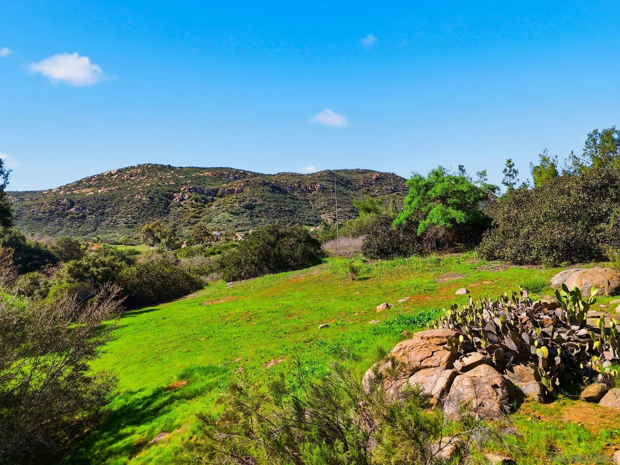 432 Arnold Way, Unit B Alpine, CA 91901 - Photo 12 of 14