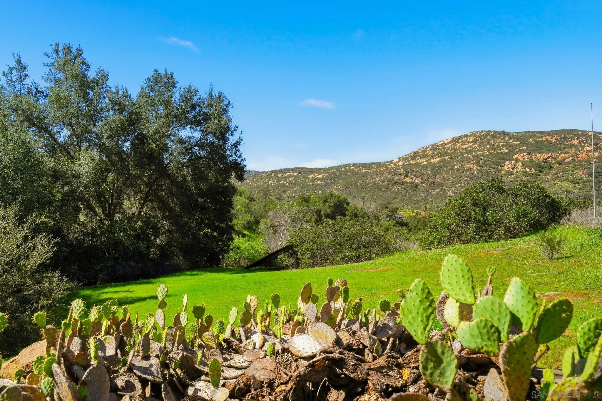 432 Arnold Way, Unit B Alpine, CA 91901 - Photo 13 of 14