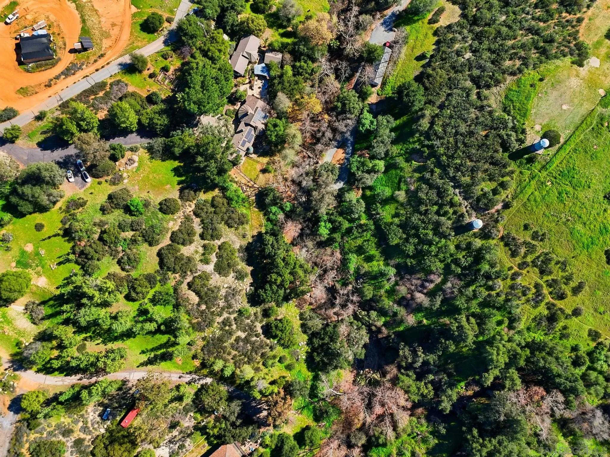 432 Arnold Way, Unit B Alpine, CA 91901 - Photo 3 of 14