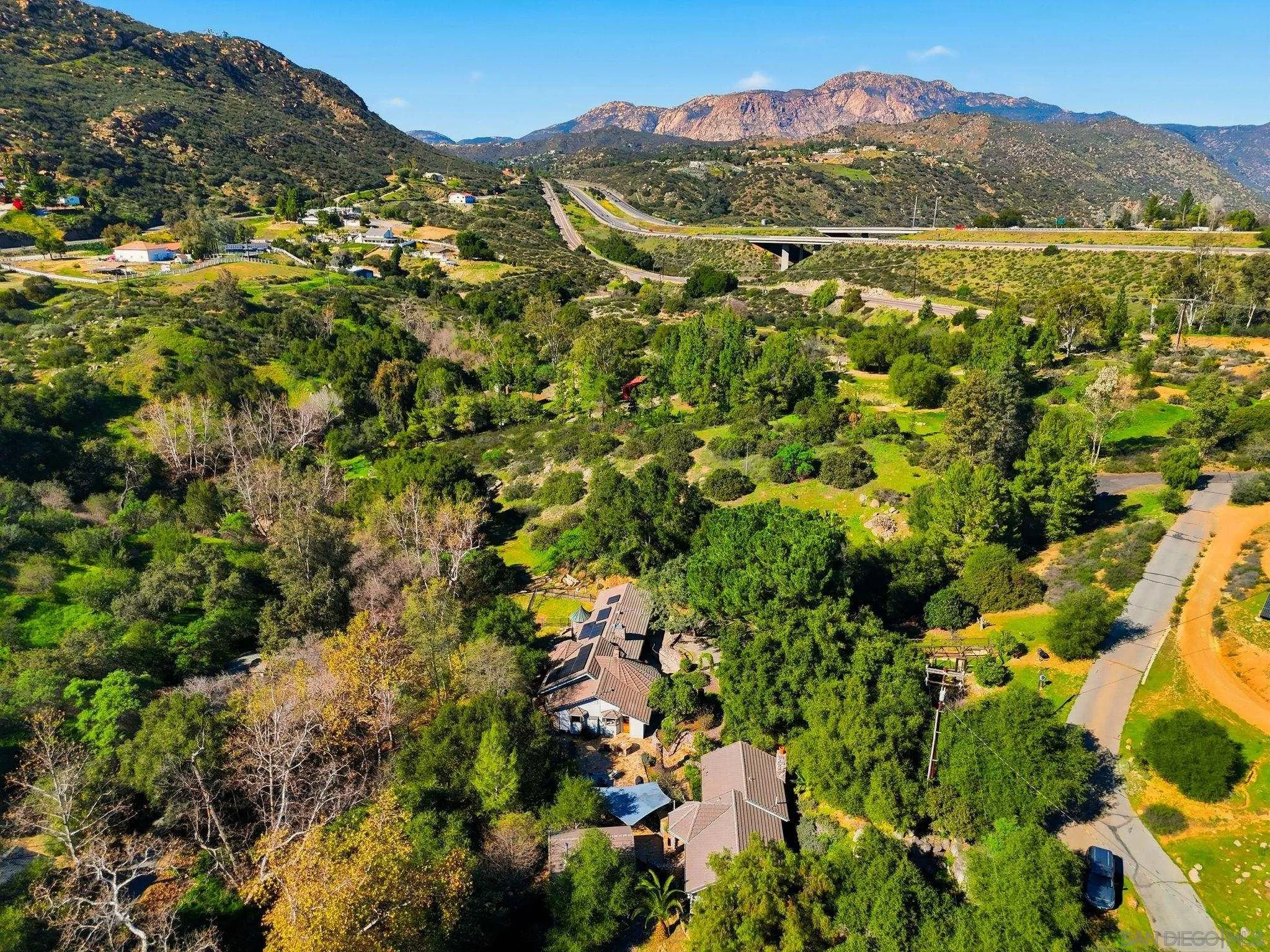 432 Arnold Way, Unit B Alpine, CA 91901 - Photo 5 of 14