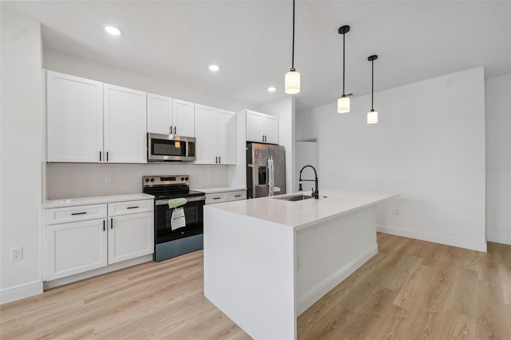 2504 Southwest 165th Street Road Ocala, FL 34473 - Photo 17 of 39