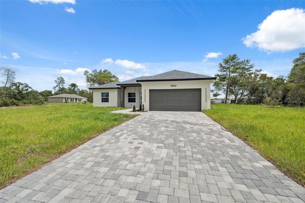 2504 Southwest 165th Street Road Ocala, FL 34473 - Photo 2 of 39