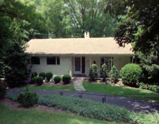 720 Pinetree Road Mt. Lebanon, PA 15243 - Photo 1 of 1 Gallery Image 1