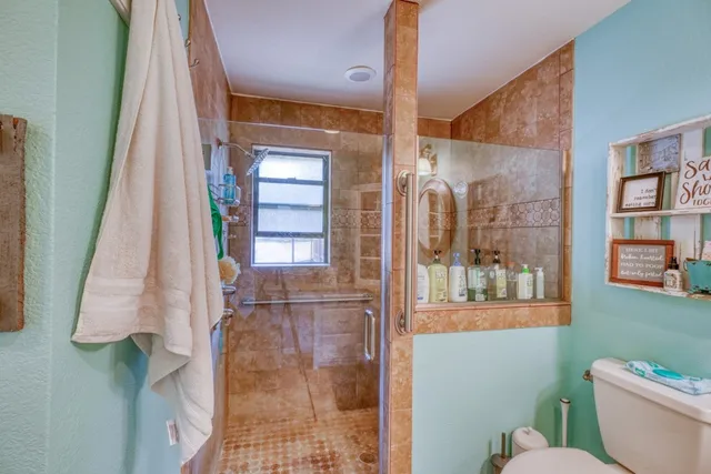 $814,900 | 724 South Chaparral, Burnet, TX 78611