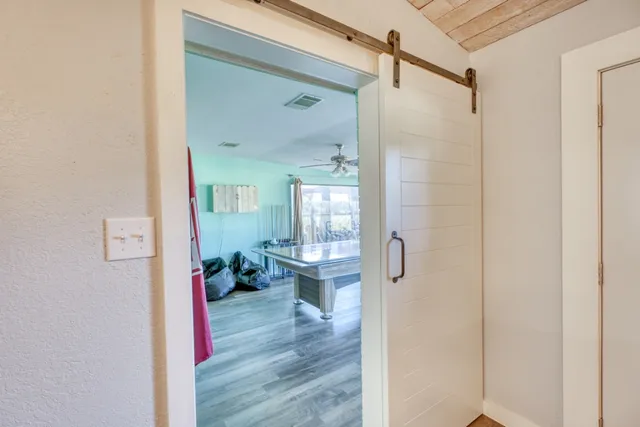 $814,900 | 724 South Chaparral, Burnet, TX 78611