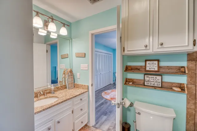 $814,900 | 724 South Chaparral, Burnet, TX 78611