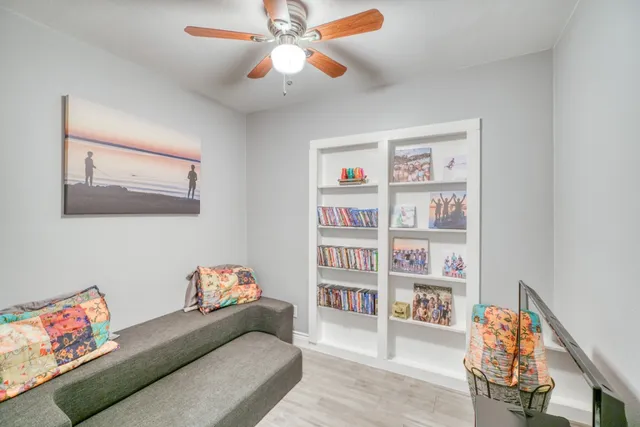 $814,900 | 724 South Chaparral, Burnet, TX 78611