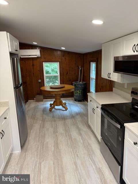 809 Salisbury Park Road Hague, VA 22469 - Photo 7 of 17 Charming kitchen with rustic accents.