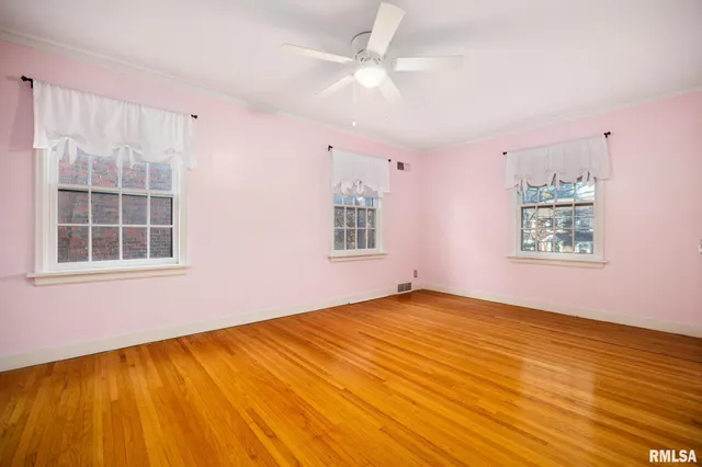 $239,000 | 408 West Forrest Hill Avenue, Peoria, IL 61604